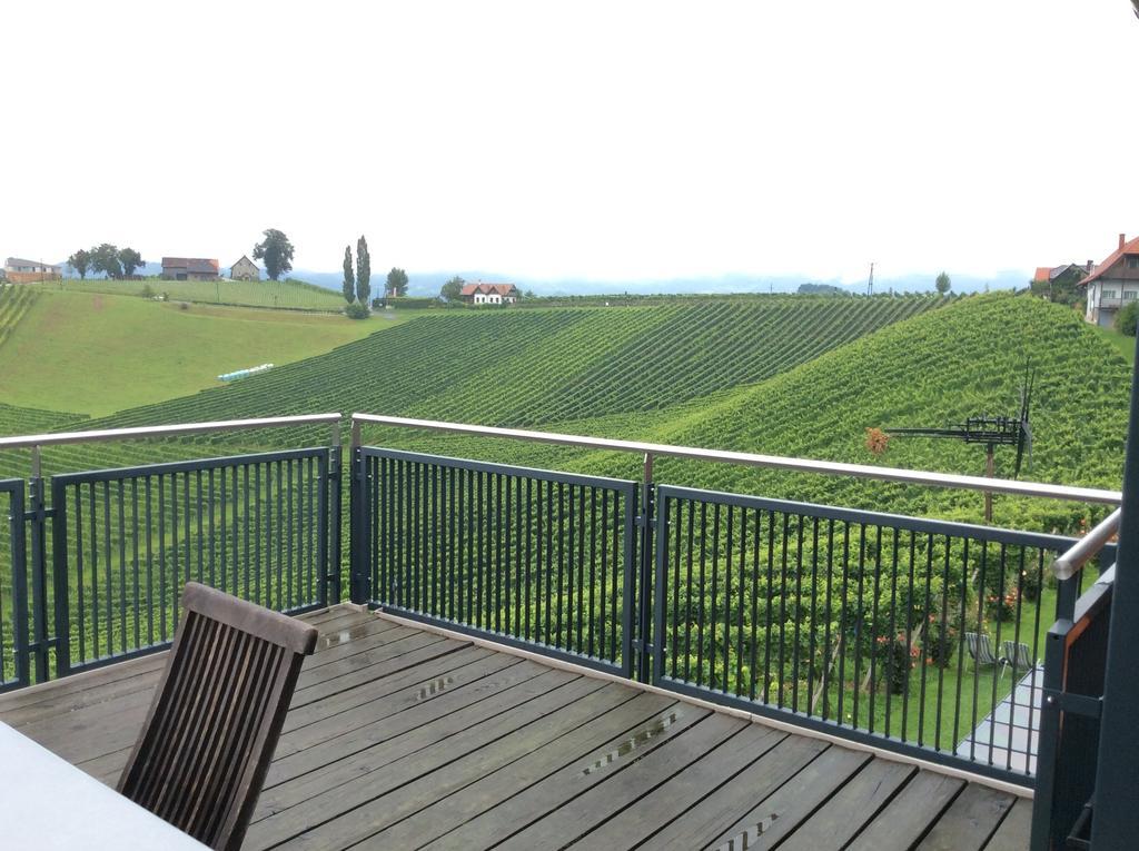 Zweytick Gaestezimmer Weingut Ratsch an der Weinstraße 客房 照片